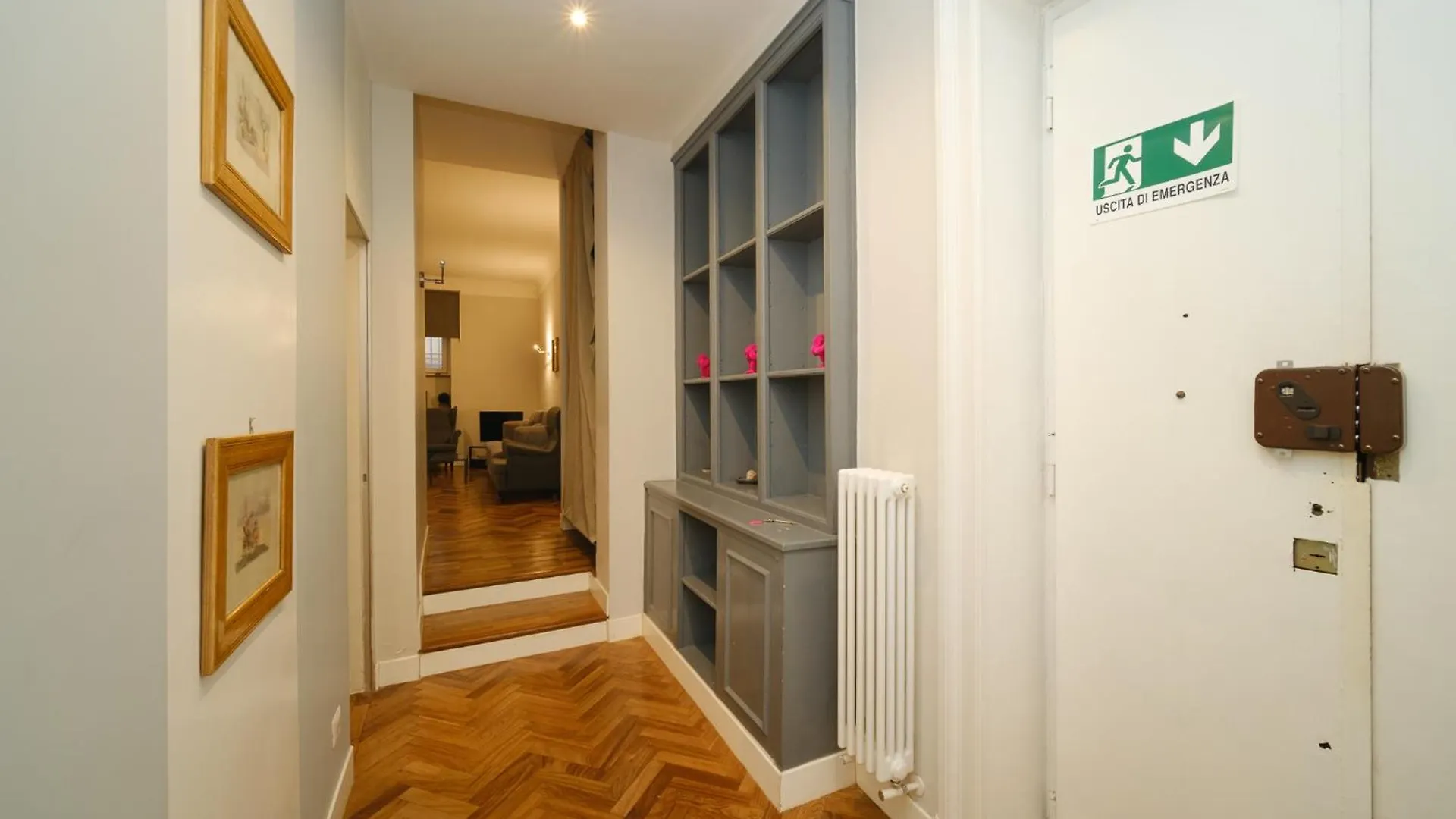 Apartment Castel Sant'Angelo By Buddyrent Rome Italy